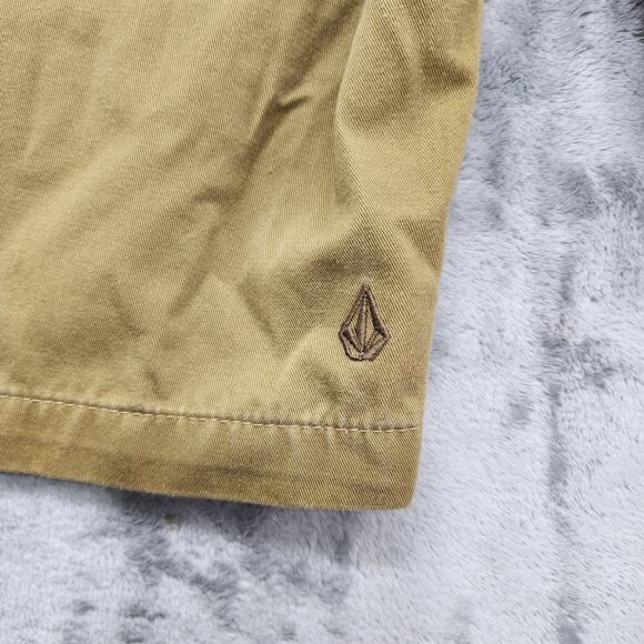 Volcom Shorts Mens 32 Tan Flat Front Chino Bermuda Casual Skater Preppy Summer - Picture 5 of 14